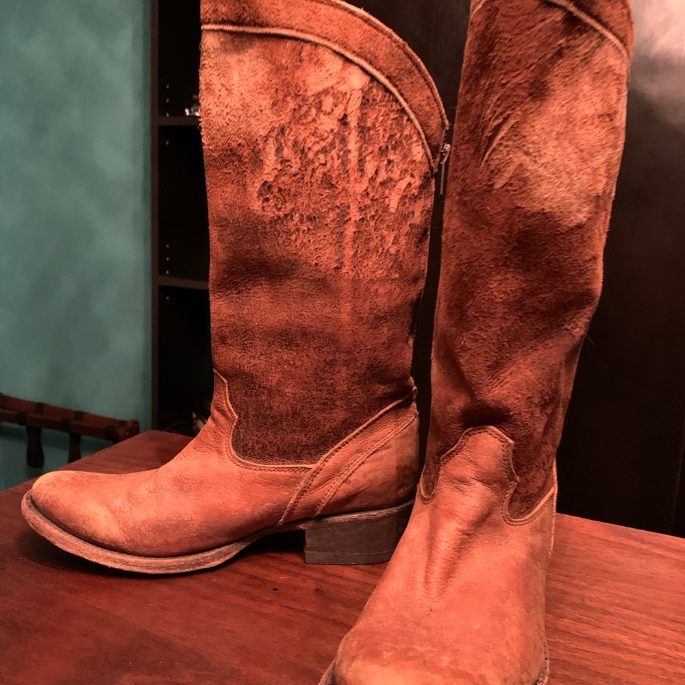 Corral boots-size 7 - Picture 2 of 7